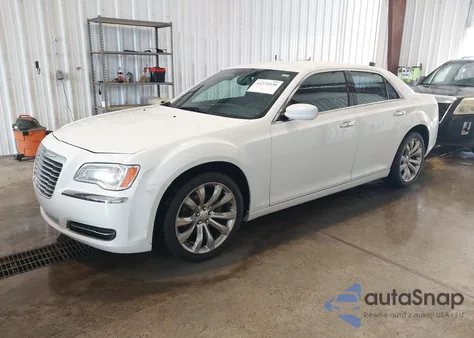 2014 Chrysler 300 из США, поврежденный, VIN 2C3CCAAG8EH381206